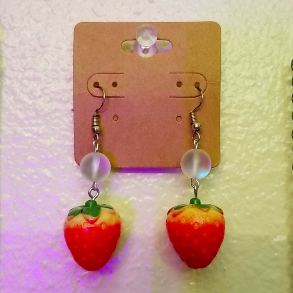 🍓Strawberry earrings🍓